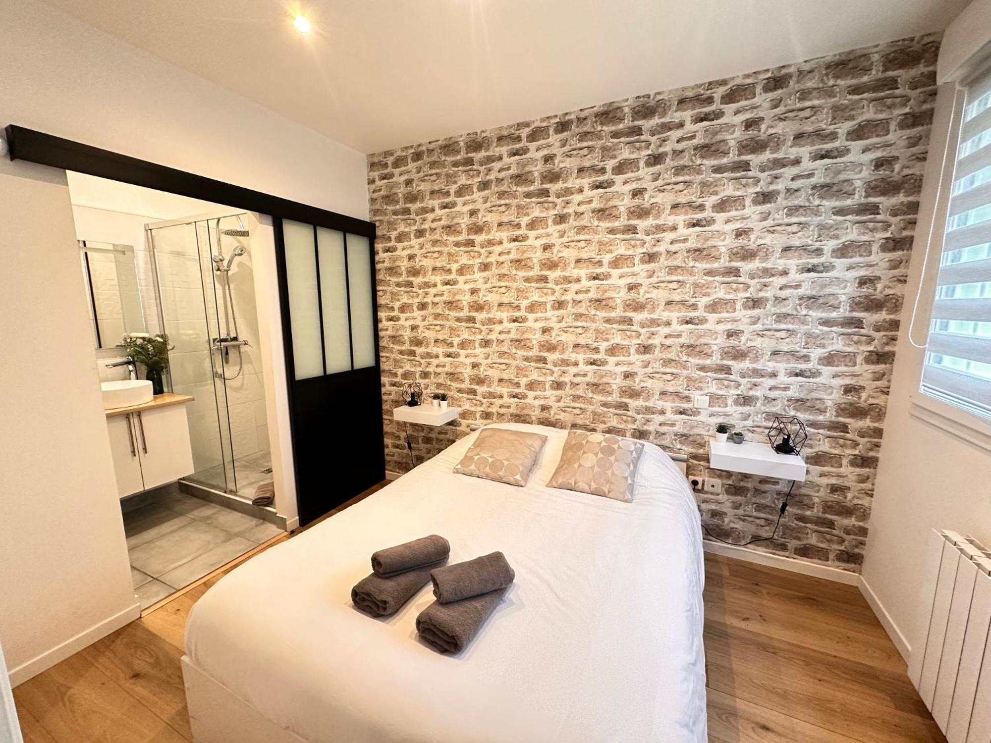 Appartement Le Rémois - CENTRE - Cour privative - WIFI à Reims Extérieur photo